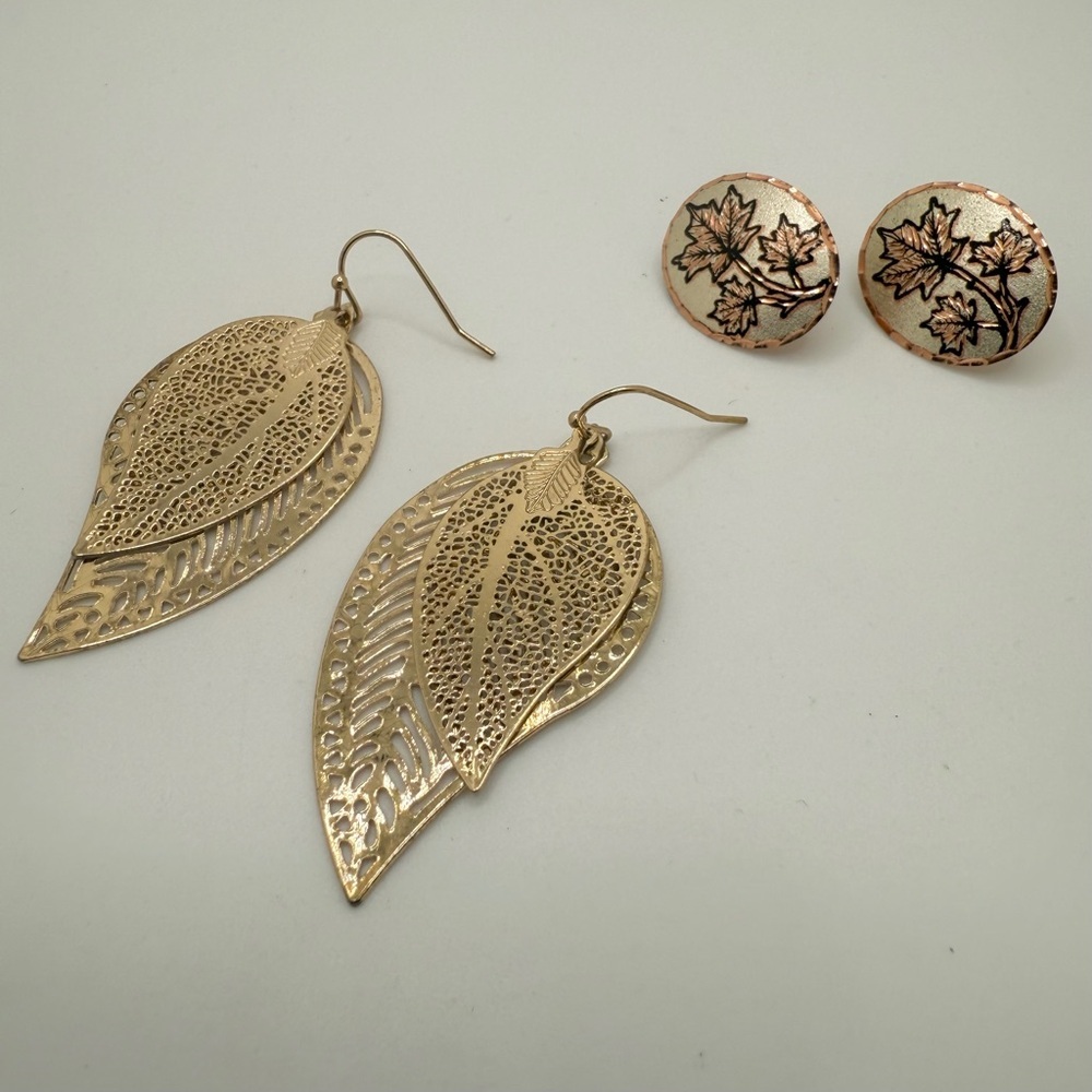 Two‎ Pairs Of Gold Tone Leaf Pierced Earrings